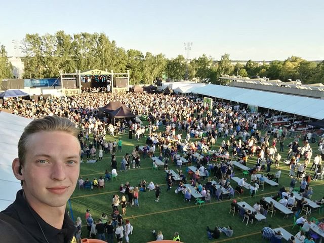 Love_Turku's tweet photo. Uhh, nyt on kova meininki! #dbtl #dbtl2017 #turku #festivals #love_turku @dbtlofficial @turkuaudio @loveturku : @henrimaentaka https://t.co/ht7Tmn1vUq