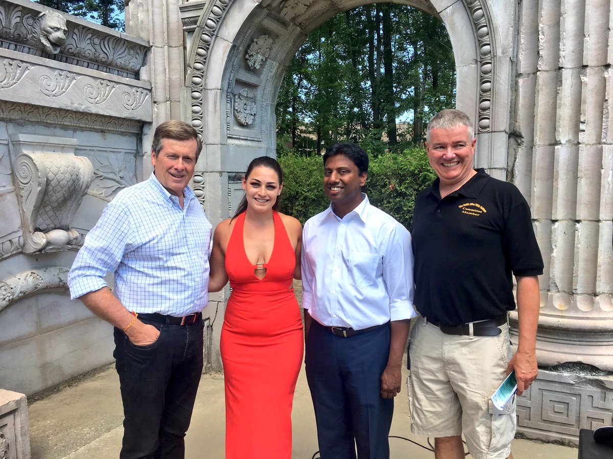 JohnTory's tweet photo. Delighted to see colleagues from Toronto City Council at #GuildAlive Festival this afternoon. https://t.co/pfDKHAvm8W