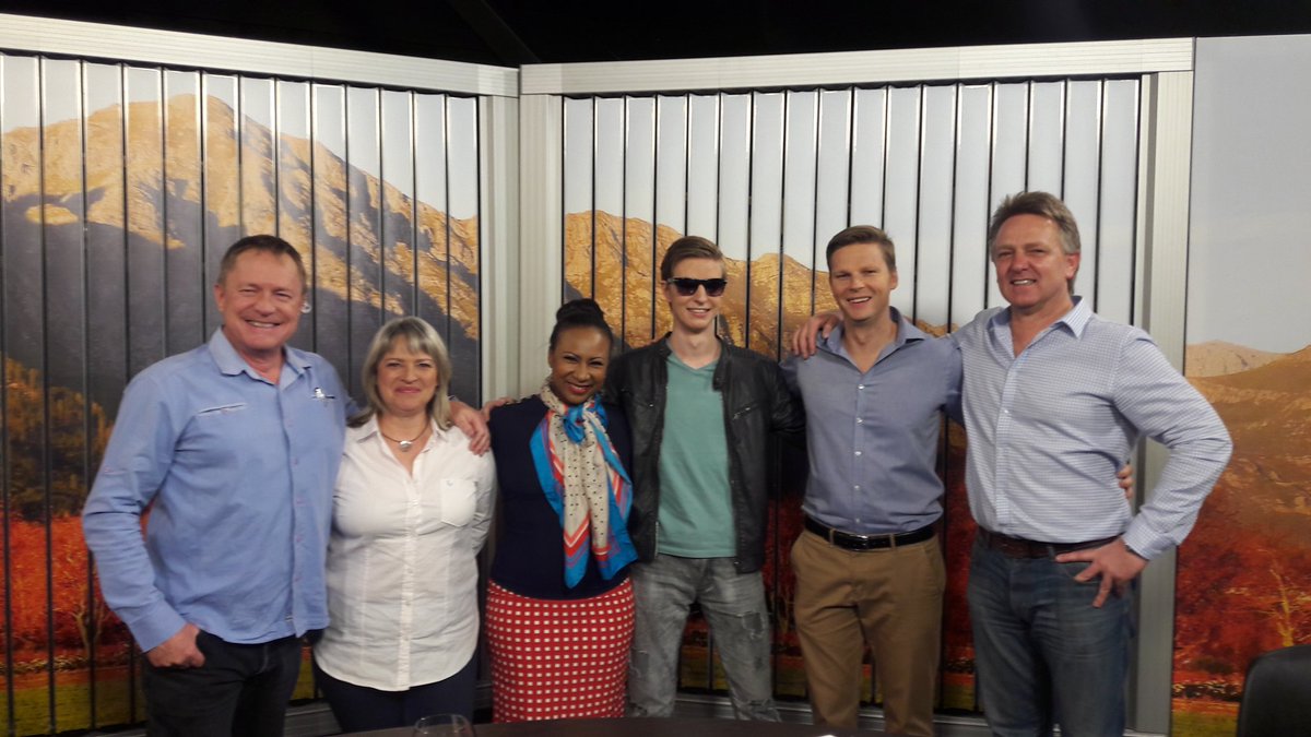 Hierdie knaap is darem maar talentvol én inspirerend. Great dag by <a href="/ontbytsake/">ontbytSAKE kykNET</a> saam met <a href="/VernonBarnard/">Vernon Barnard</a>. <a href="/kykNETtv/">kykNET TV</a>