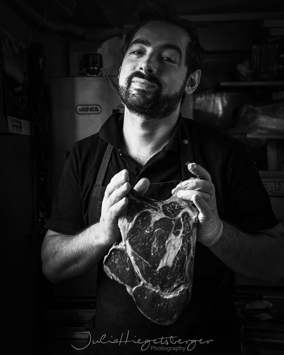 HTanis34's tweet photo. Liebe  Freunde, liebe Kunden, 
Wegen Umbau  geschlossen 
Ab heute,dem 27.7.2017 und geplant bis 21.08.2017 haben wir geschlossen.Ihr Hüseyin https://t.co/q7qACqXNLP