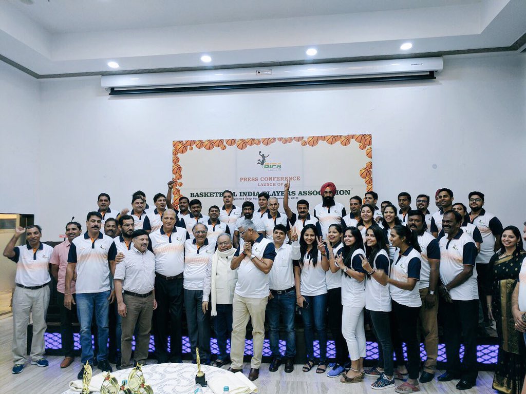 Divyasingh04's tweet photo. Pictures of Basketball India Player Association (BIPA) launch. Wonderful event with wonderful people. Thank you all for coming. #basketball https://t.co/HtytfN1Ndm