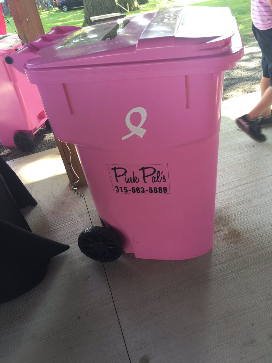UpstateCancer's tweet photo. #pinkpals @CNYHopeChest #BBQ #summer #clearskies #syracuse #UPsurvival https://t.co/DCROfKZv4Q