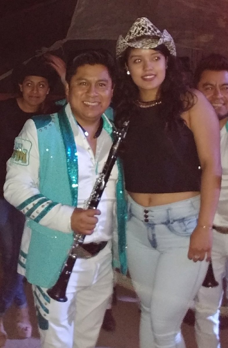 VirgRG26's tweet photo. Hermosa fan https://t.co/f9kIHcmnES