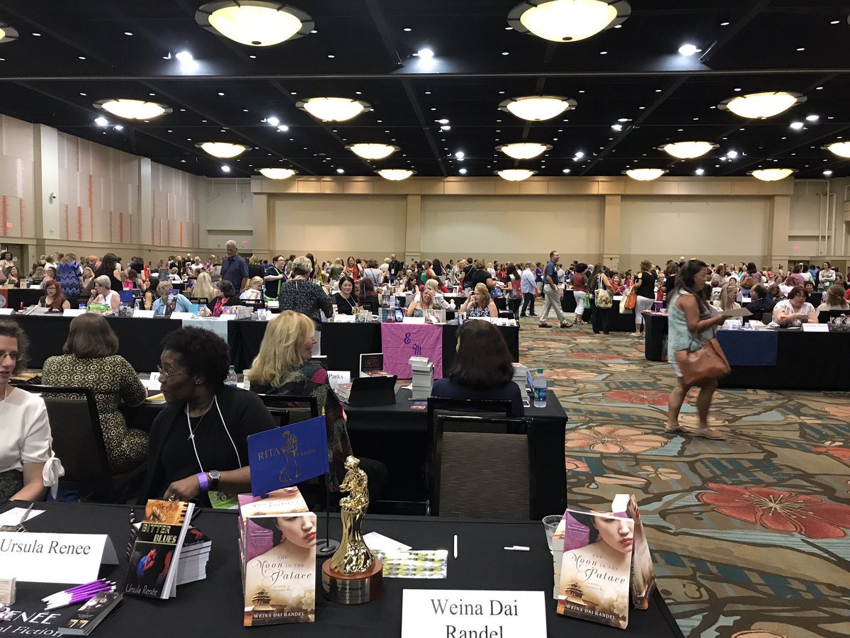 WeinaRandel's tweet photo. Getting ready for Literacy Signing at #RWA2017 #RITA2017 https://t.co/1TyQ8mvwuQ