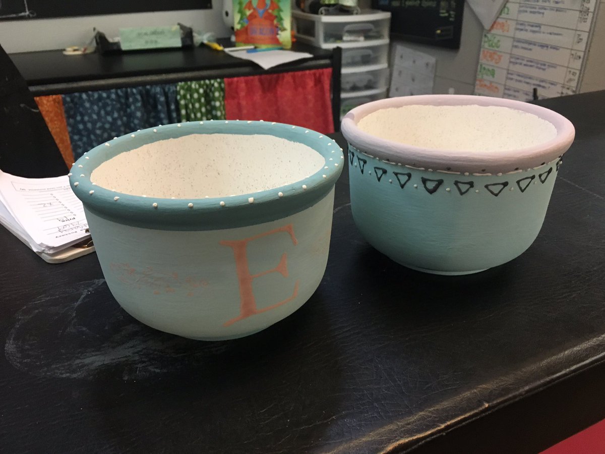 ChristaElMansy's tweet photo. Surprised my husband with a trip to @FirehousePotter !! We cannot wait to eat cereal out of these!! 😁 https://t.co/6fiHFf1keG