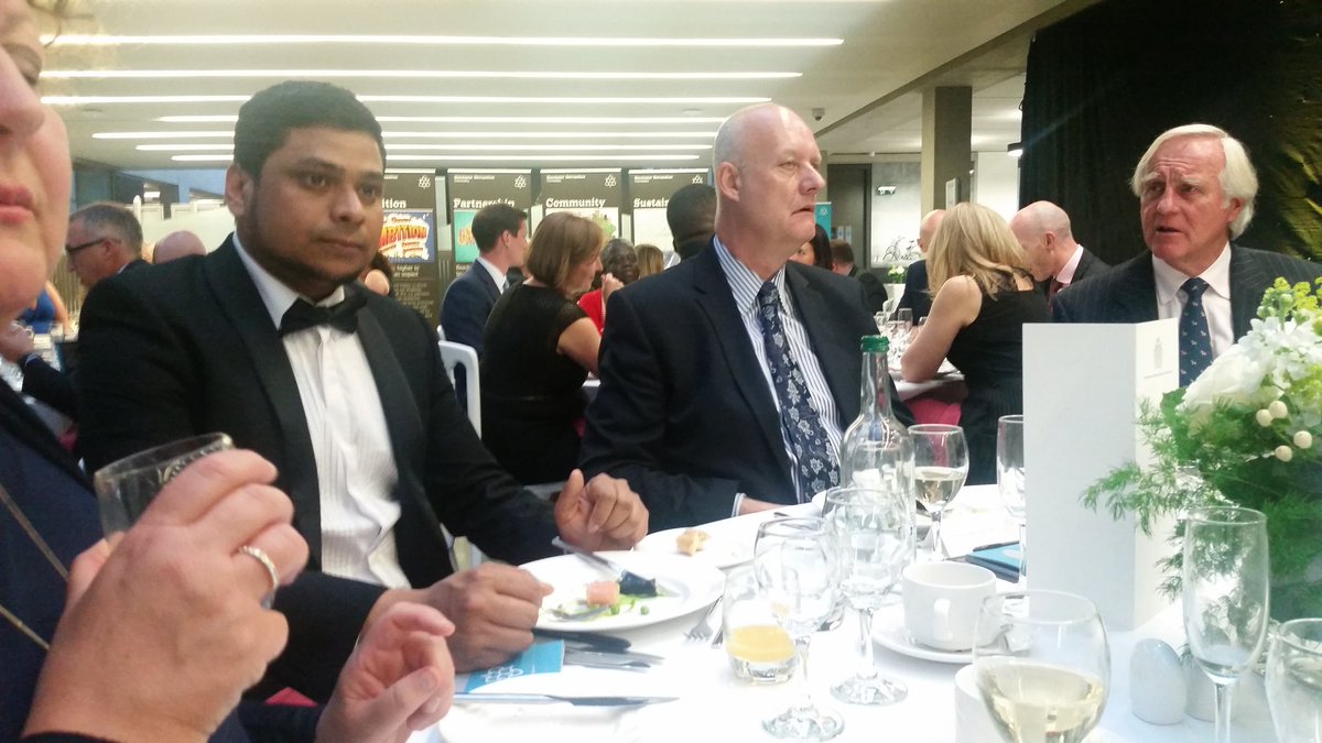 Aminbchy's tweet photo. @ManMetUni Chancellor’s Dinner with @mmu_business @IqbalAhmedOBE @ProfMartinGreen @ManMetAlumni @RHChelsea @manmetuni_int #retwitted https://t.co/YdRxW9bgIn