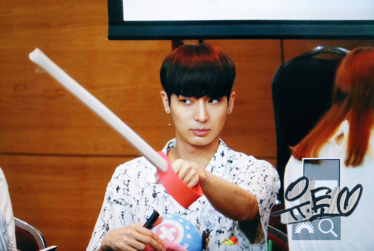 pickufixyou's tweet photo. 0729대구 팬싸 프리뷰 

장난꾸러기🤗

#펜타곤 #PENTAGON #예뻐죽겠네 #YUTO #유토 #PTG @CUBE_PTG @cubeunited https://t.co/ntmWlkZdi7