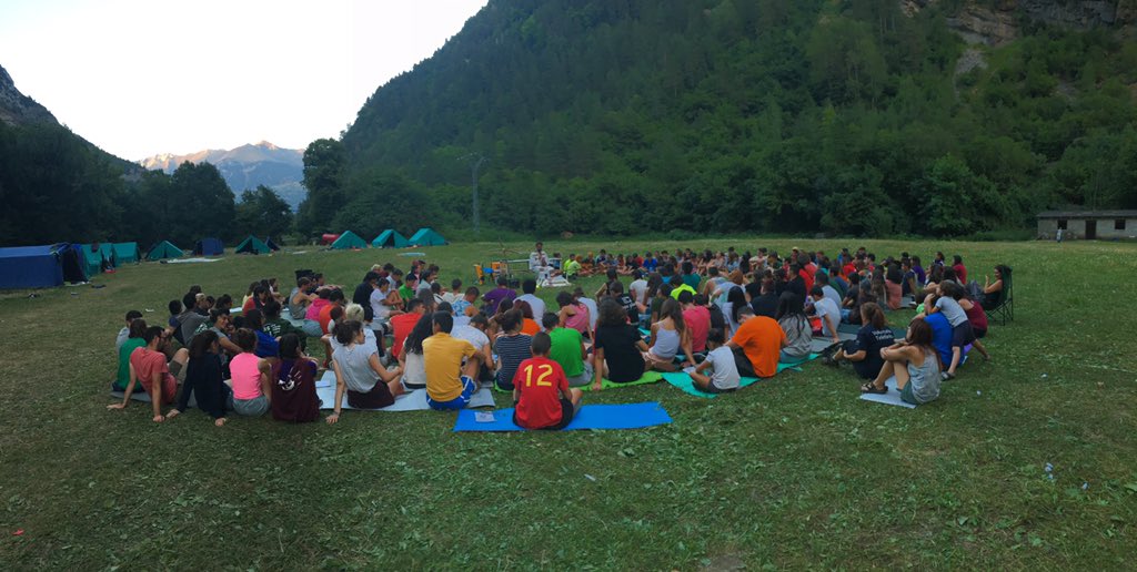 conelfitoo's tweet photo. Celebrando la Eucaristía... No hay mejor acción de gracias. Porque Él, siempre está #InsidePlan 🏕 https://t.co/Cw5dQZexCT