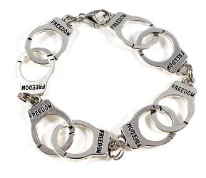 auntshellys's tweet image. #HandmadeBracelets #ThinBlueLine #Police #DaddysGirl
Gorgeous handcuff bracelet to wear in honor of your Police Hero
auntshelly.com/handcuffbracel…