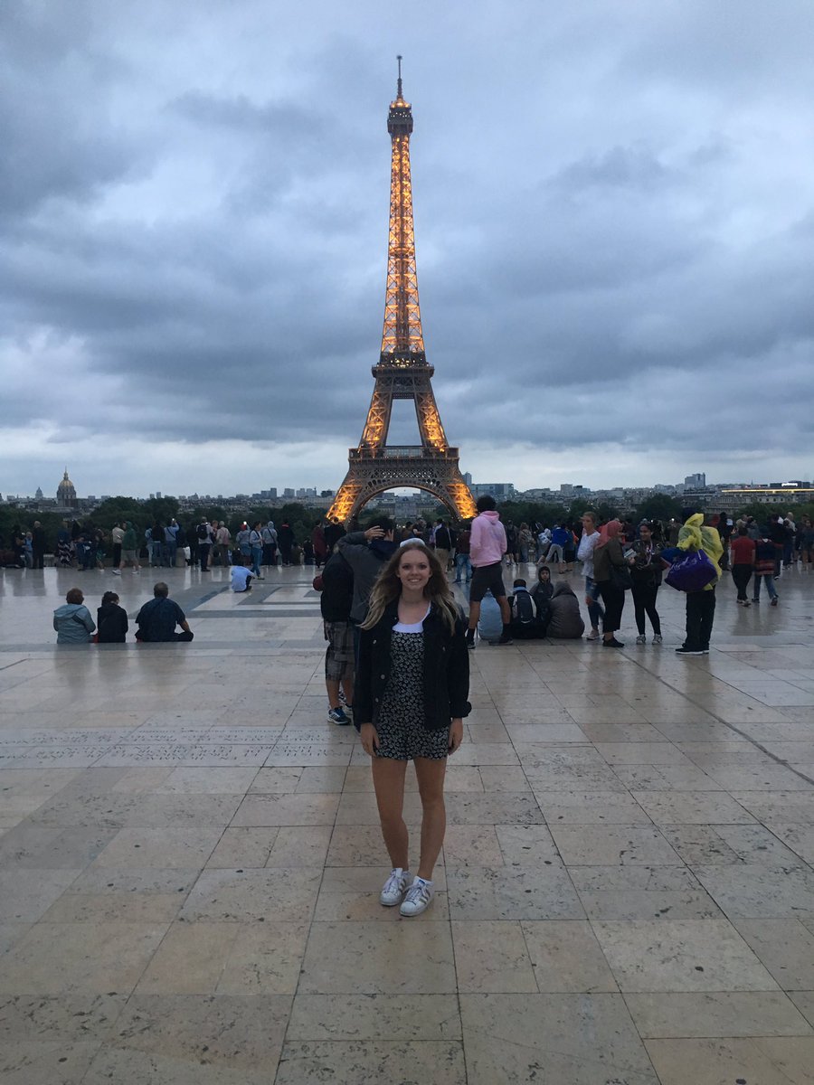 ashleyK_dances's tweet photo. Paris, France 🇫🇷❤️ https://t.co/xuqlZa6l8b