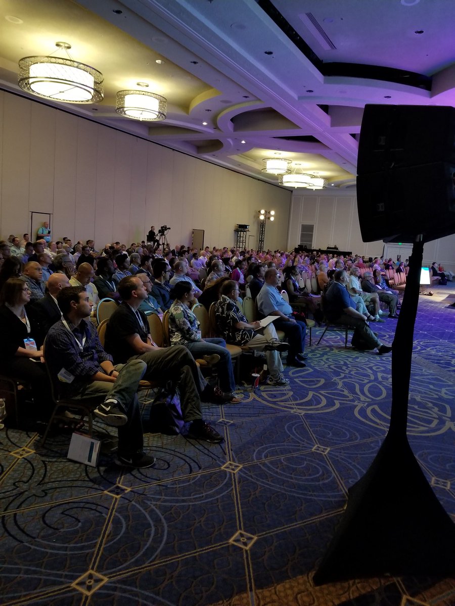 jrcdpm's tweet photo. Saturday afternoon at the APMA Annual Scientific Meeting a full house for plenary lecture on refractory gout. #ASMNashville https://t.co/GSptNXrtnR