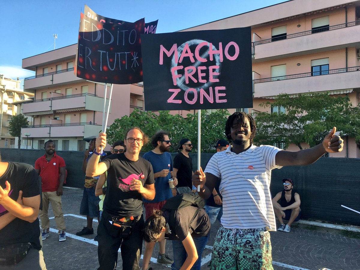 LabPazProject's tweet photo. #RiminiSummerPride spezzone #PrideOff QUEER LIBERATION, NOT RAINBOW CAPITALISM https://t.co/InoKb3rbol