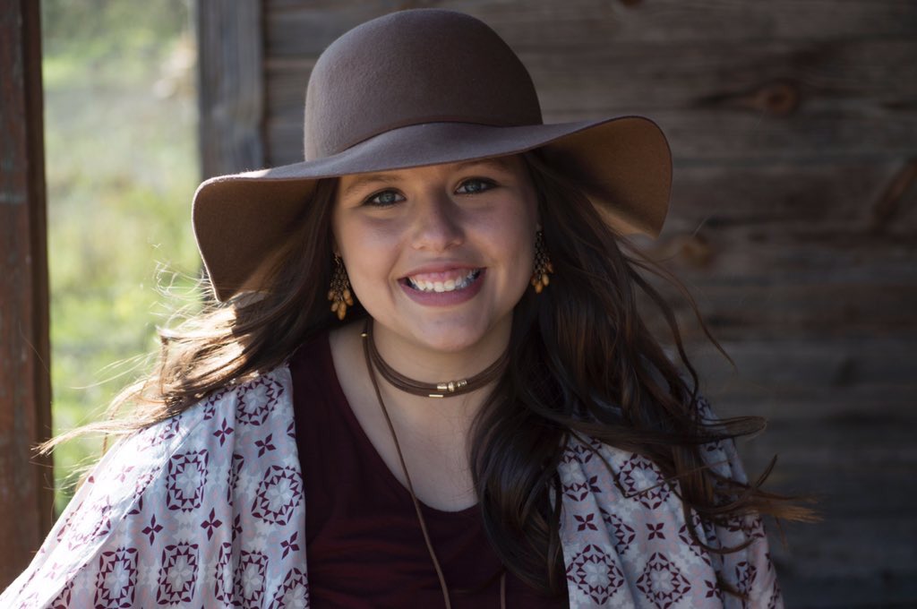 Y'all give a #WildcatWelcome to Haleigh Heath! Haleigh will be playing soccer and majoring in nursing! ⚽️💜 @haleigh_heath