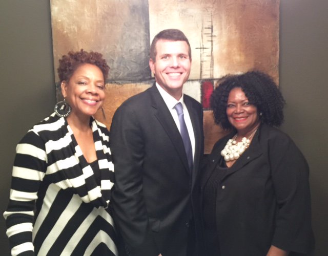 n2fashions77's tweet photo. Mayor Walt Maddox  @WaltMaddox thank you so much for your support of SheSpeaks, Inc. giving back in the communities of West Alabama. https://t.co/O5S6BVjykS