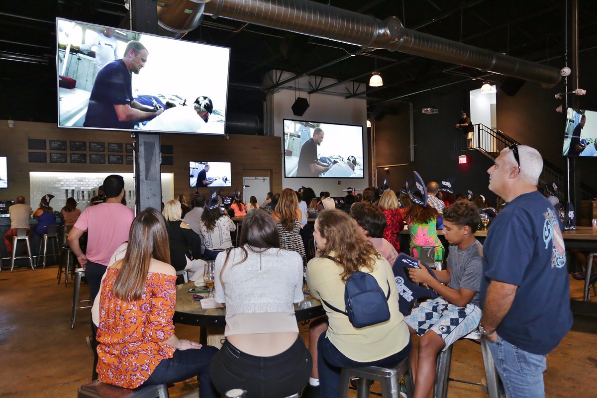 FIUCASE's tweet photo. #SharkWeek may be ending but we are reminiscing on our Shark Week Kickoff party with our exclusive viewing of @MikeHeithaus on #DevilSharks https://t.co/GzaJsnRjWz