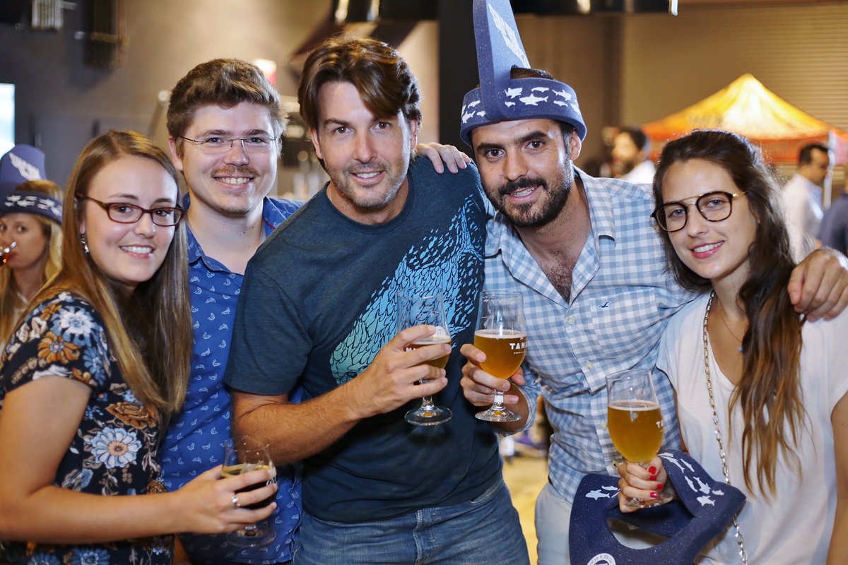 FIUCASE's tweet photo. #SharkWeek may be ending but we are reminiscing on our Shark Week Kickoff party with our exclusive viewing of @MikeHeithaus on #DevilSharks https://t.co/GzaJsnRjWz