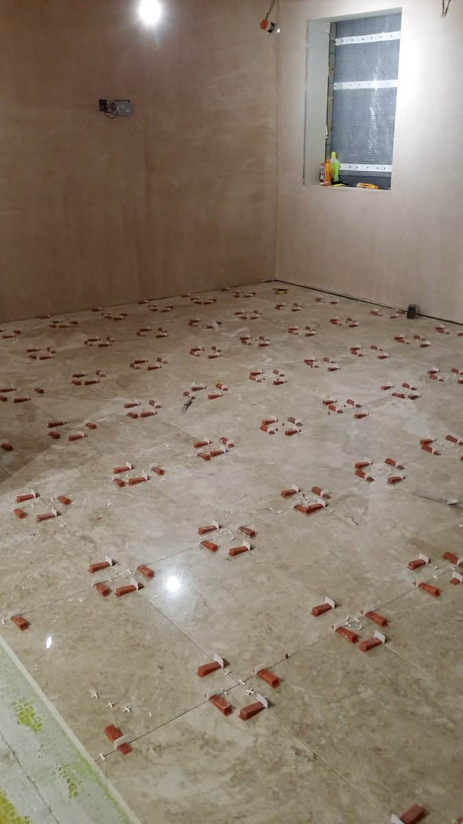 AbbeyTile_Stone's tweet photo. 2 tilers, and 58m2 of marble down today. #PriceWork in South Woodford 😉 https://t.co/qs453kQEwJ