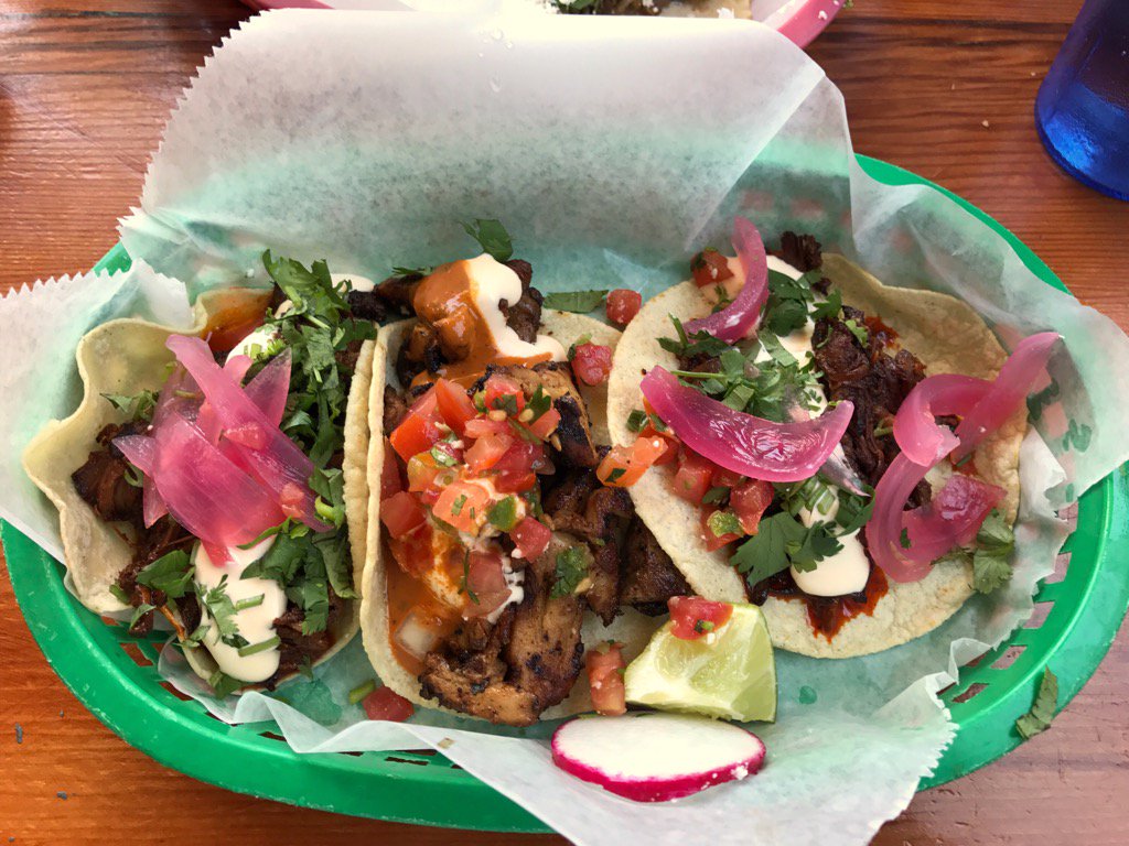 saltandsplendor's tweet photo. My love of #tacos / Mexican food runs strong and deep. Por Que No is a solid go-to #Portland https://t.co/OiMTCrNYfe