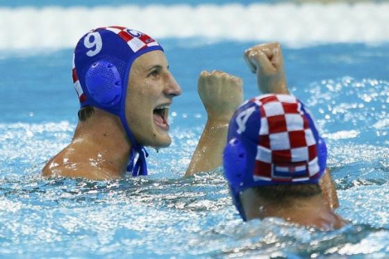 #Croatia beats Hungary to win water polo world title #Dubrovnik #waterpolo