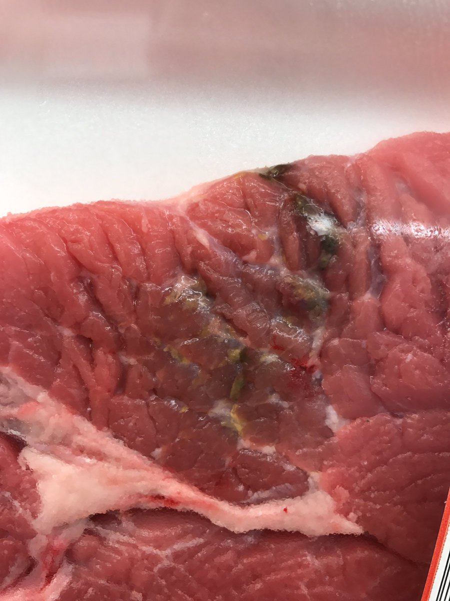 lesabaileysa's tweet photo. @HEB we have a problem. Serving old food to customers is not good. Will contact you Monday. #heb #oldfood https://t.co/RAHXxGrlY9
