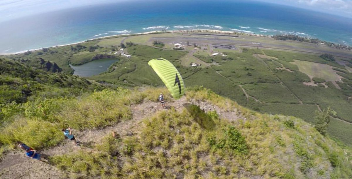 phonecasexcase's tweet photo. Going to the extreme to film the best Kickstarter video ever! #comingsoon #kickstarter #bestcasescenario #speedflying #infinitepossibilities https://t.co/FVUlNyhWG4