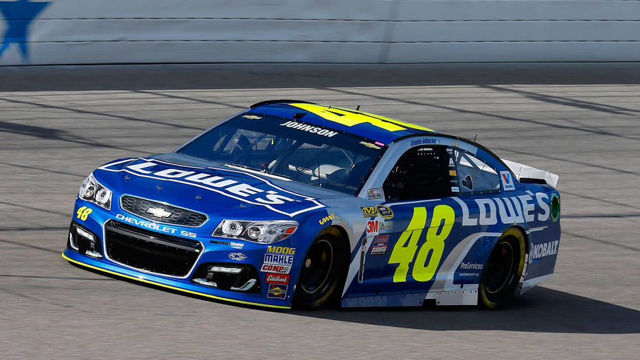 PTR_Racing's tweet photo. Tonight's #SRPCS line-up at Kentucky:
5- @jpa_Racing
24- @JUICYcarlCACK
48- @Kresin_Gaming
88- @UnsightedRacing https://t.co/WC5SmVMyjp