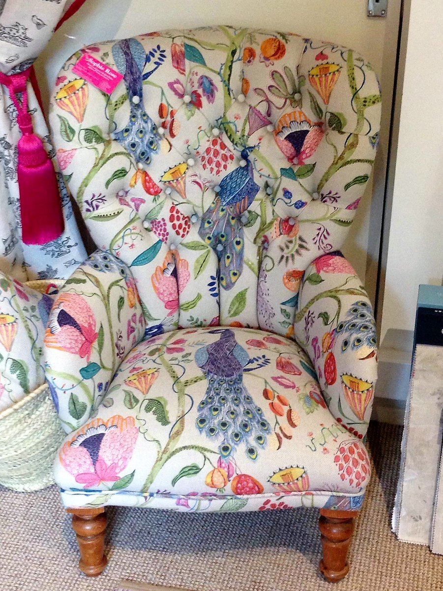 Gorgeous button back chair recovered in Voyage Barbadur Fabric taking prime position in our studio 😍