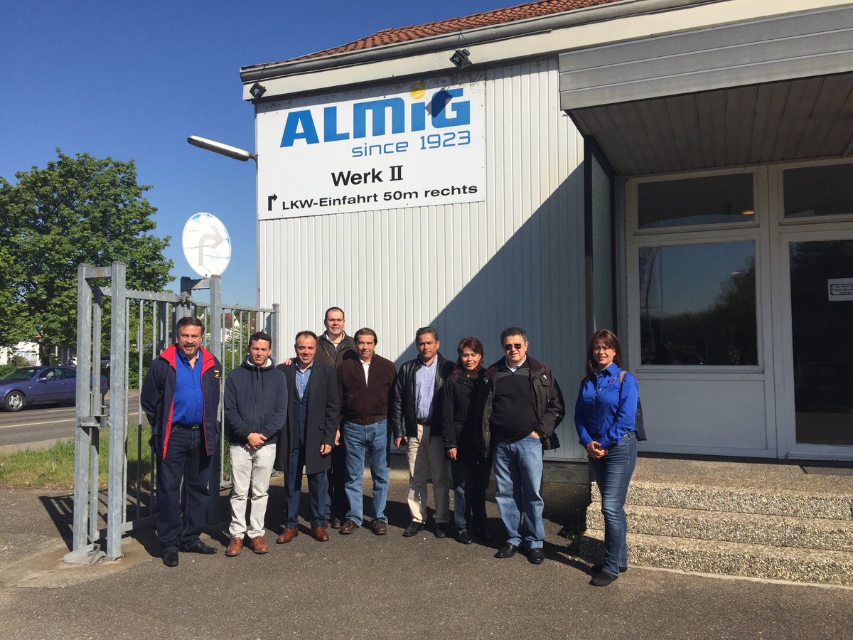TheFritzWorld's tweet photo. Latin American Partners visiting our Factory! @ALMiG_de #aircompressor #madeingermany #ALMiGKompressoren #distributionopportunities https://t.co/igdMqrKNib