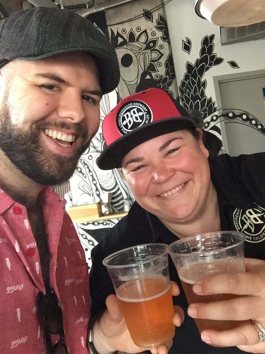 LarimerLights's tweet photo. Hanging out with Brooke from @BreckBrew. She's was super cool. Happy to have made new friends over good beer. #ums2017 #beer #larimerlights https://t.co/IAo9v8USzp
