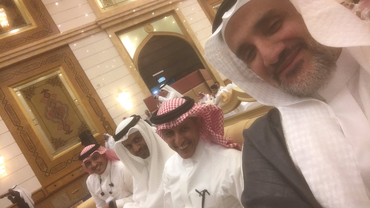AnmarNassir's tweet photo. Graduation ceremony من أمتع لحظات العام الدراسي @MedicalUQU . حفلة تخرج @uqumed32 https://t.co/V2xCVHWut8