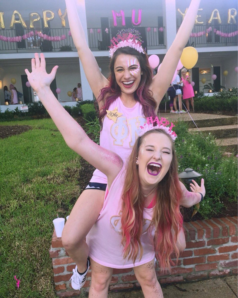 Check out the @PhiMu_LSU blog post for some great recruitment advice! lsuphcpr.wixsite.com/greekgirlsatlsu