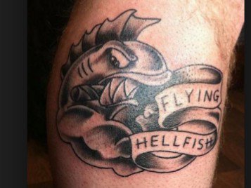 swalkercomedy's tweet photo. Summer tattoo idea!! #thesimpsons #flyinghellfish #2ndworldwar2 https://t.co/lF3NZ1ZDcu
