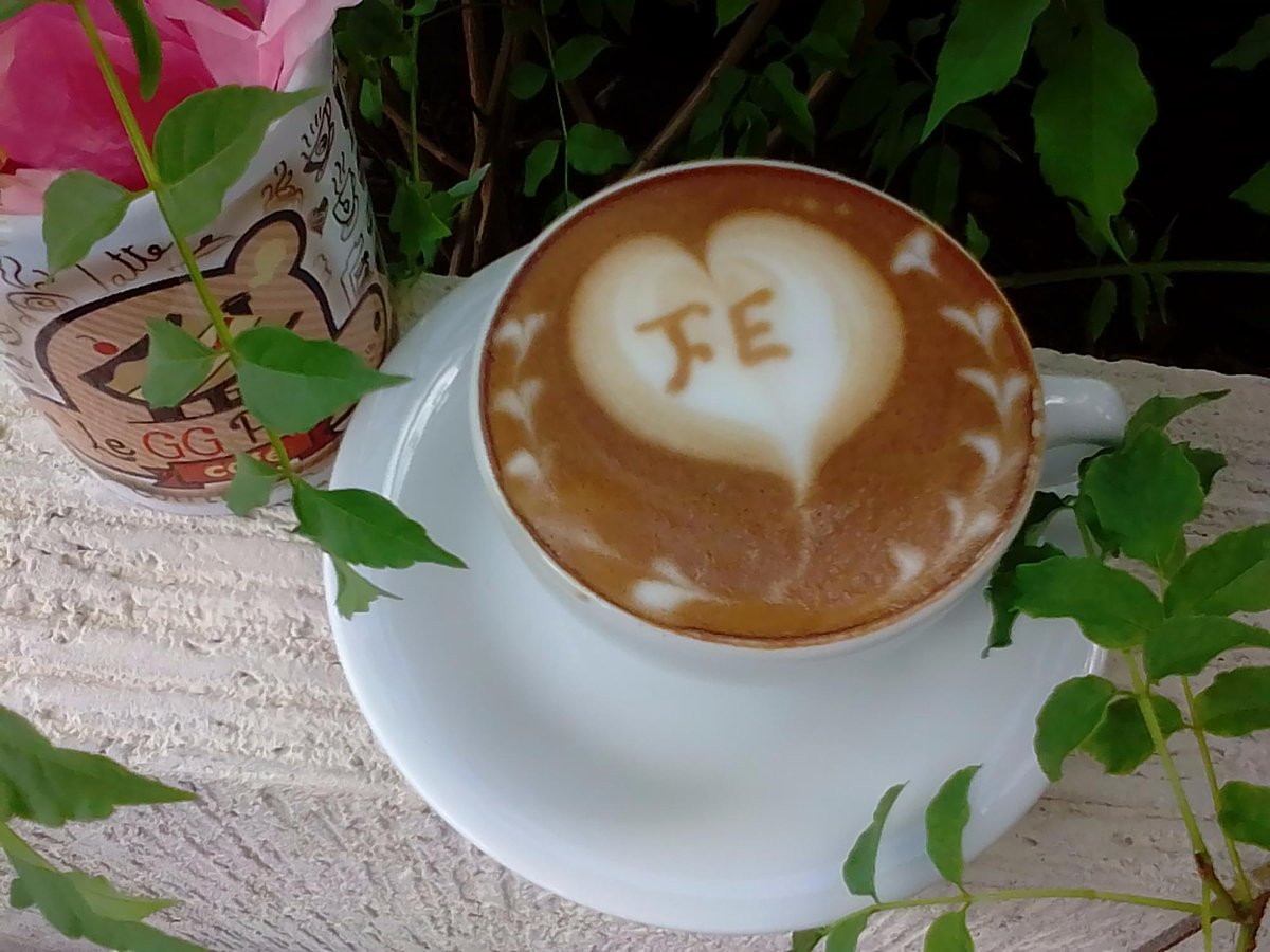 LEGGPLACE's tweet photo. Puede que Un #Café cargadito de mucha #FE y #Esperanza nos regale un poquito de la #Fuerza que necesitamos! #leggplace #barinas #Venezuela https://t.co/zpIwdB9K1o