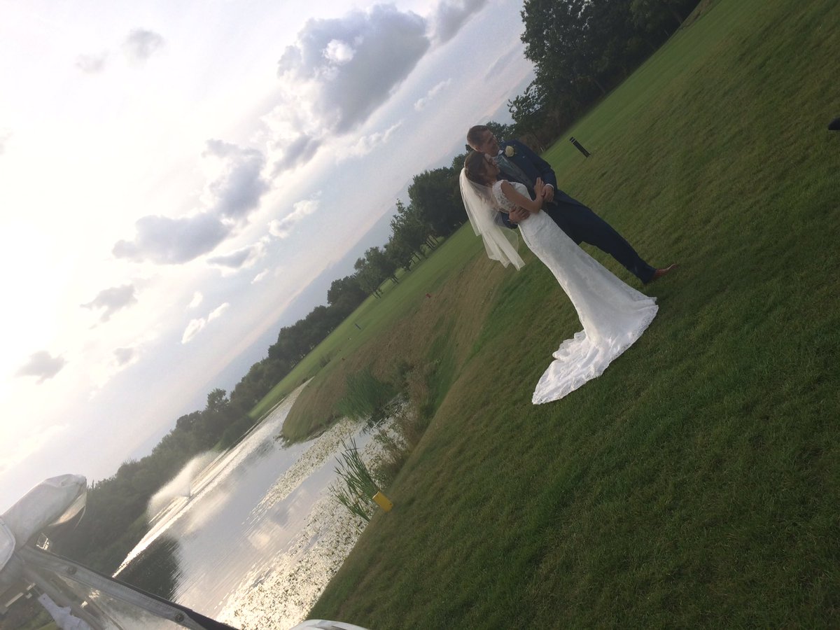 nottmshirewedd's tweet image. Congratulations to @Giddens25 &amp;amp; Kerry celebrating their #weddingreception @thenottmshire today! Beautiful day for a great couple!