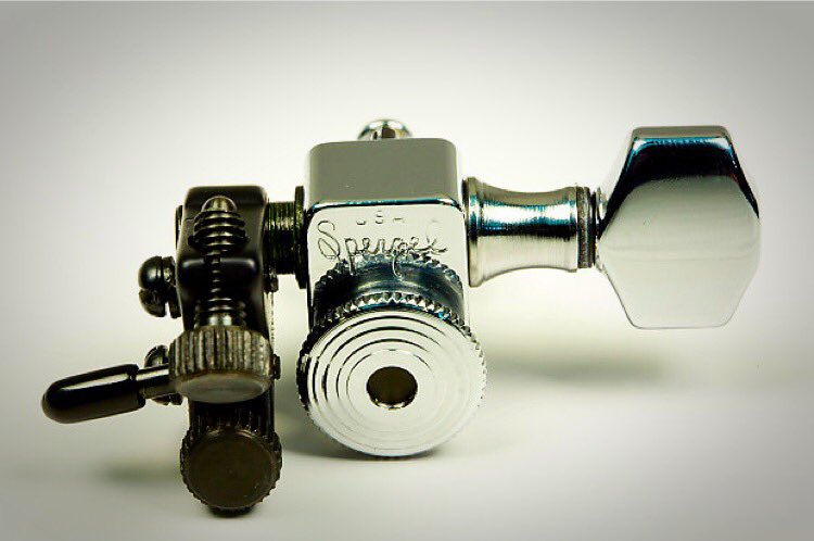 sperzel_tuners's tweet photo. Drop D Locking Tuner.... Must try!! #music #dthing #thebest #quality #songs #guitars https://t.co/8XFLzRGJ3k