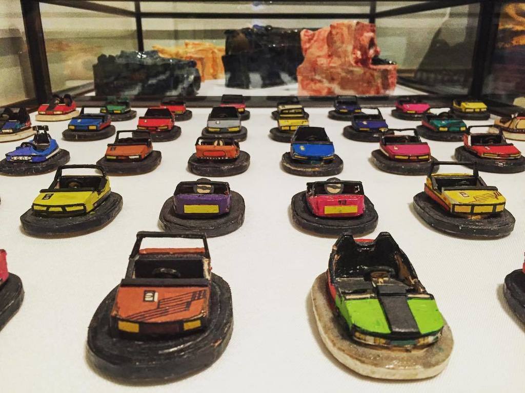 seanlow_'s tweet photo. 40 Bumper Cars #musuemofeverything #UweBreckner https://t.co/8t2I9xDePH https://t.co/cxIJiJ1T8k