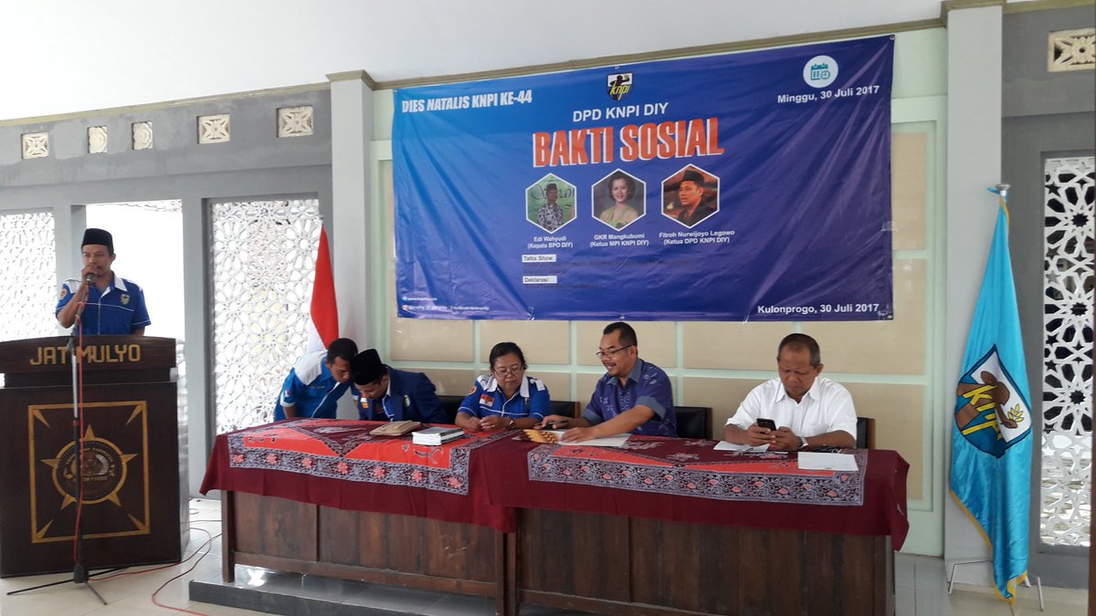 Pembukaan Baksos

#pemudabergerak