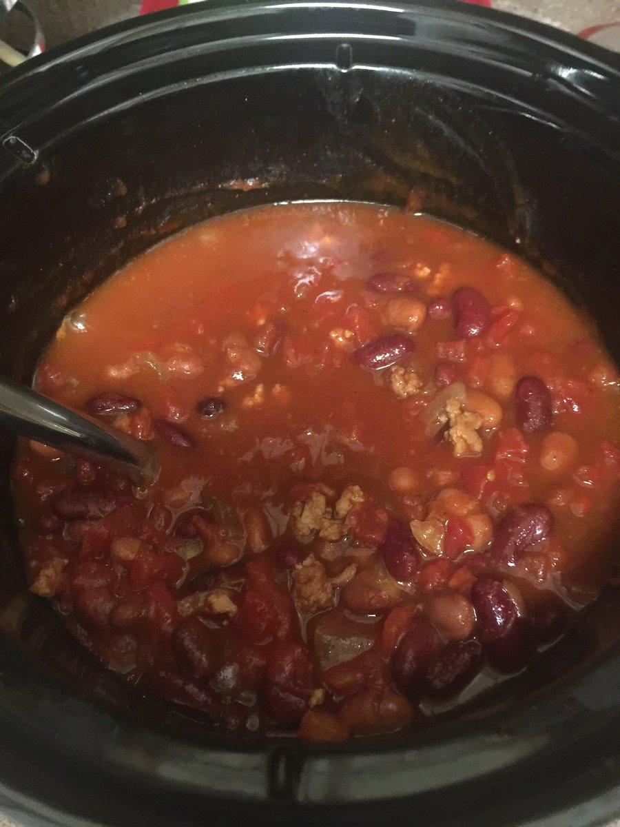 ByBrianaE's tweet photo. Vegas sunsets featuring #chefBri turkey chili https://t.co/c3SYAcNzAo