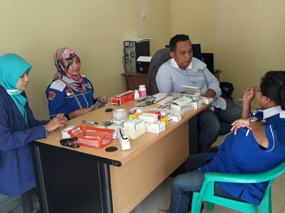 Ruang pemeriksaan kesehatan baksos KNPI feat LKNU 

#pemudabergerak
#pemudaberkarya