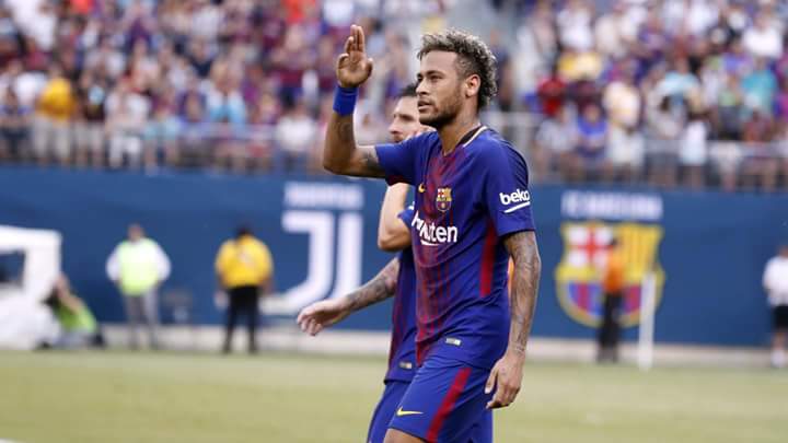 Federic396's tweet photo. TANTA MAGIA EN UNA SOLA FOTO🔵🔴🔵 https://t.co/vsI7KBiBRh