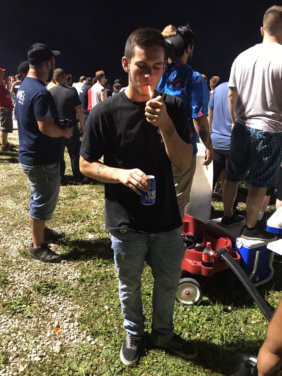 DianaThiVo's tweet photo. This intoxicated guy keeps telling me how cool @kennyvo2 is for dropping off the moped 😂😂 told me about 50 times already and still going https://t.co/tNuLvj0WzW