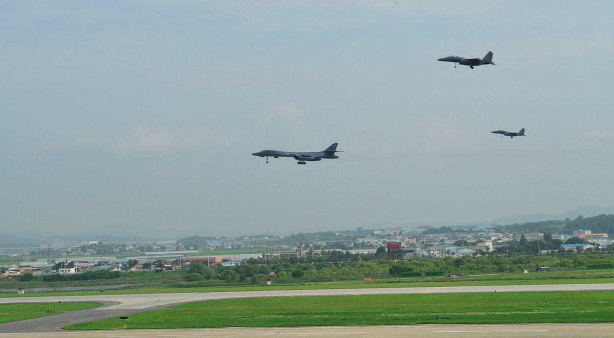 PACAF's tweet photo. #COMPACAF--"If called upon, we are ready to respond w/rapid, lethal, &amp; overwhelming force..." https://t.co/RYkex4wkfI  #ironclad https://t.co/R6Fm4hUjB4