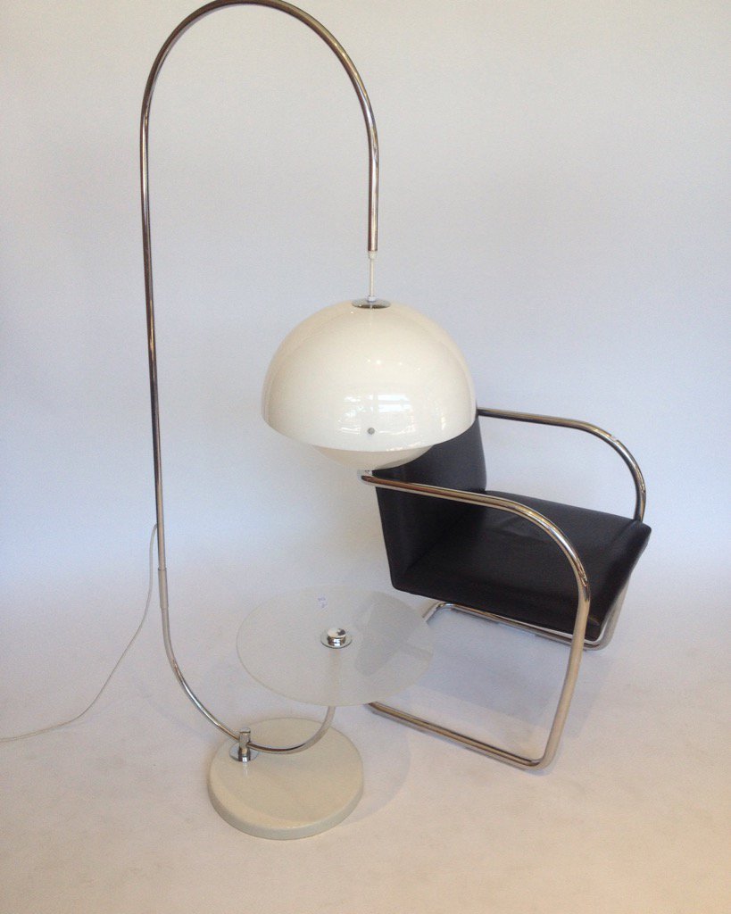 FabFindVictoria's tweet photo. Check out this #retro #lamp #mcm #vintage in #yyj https://t.co/yghkkI14zI