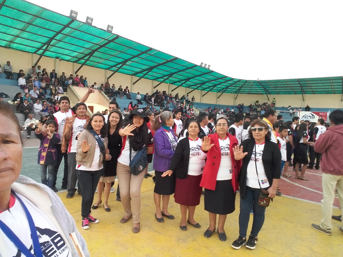 Mary7Rova's tweet photo. Clausura de #Caleb2017
DMMOCHE
#GraciasSeñor
45 almas a los pies del Salvador
#Aúnnosfaltan
#Rescataralosperdidos https://t.co/V09YIWnlvd
