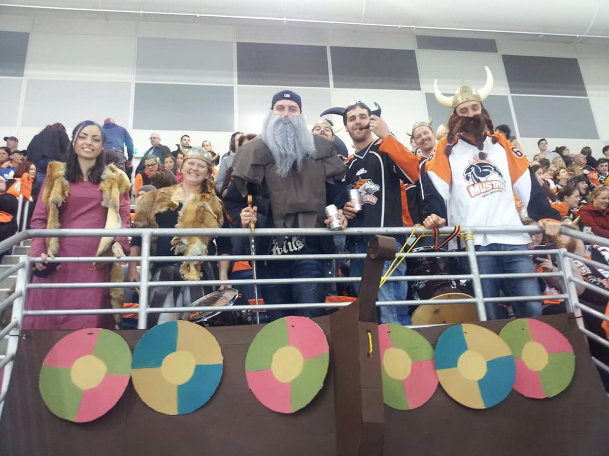 MelbStangStable's tweet photo. We hear it's Sweden day. #Aihl https://t.co/oWicXkaZZy