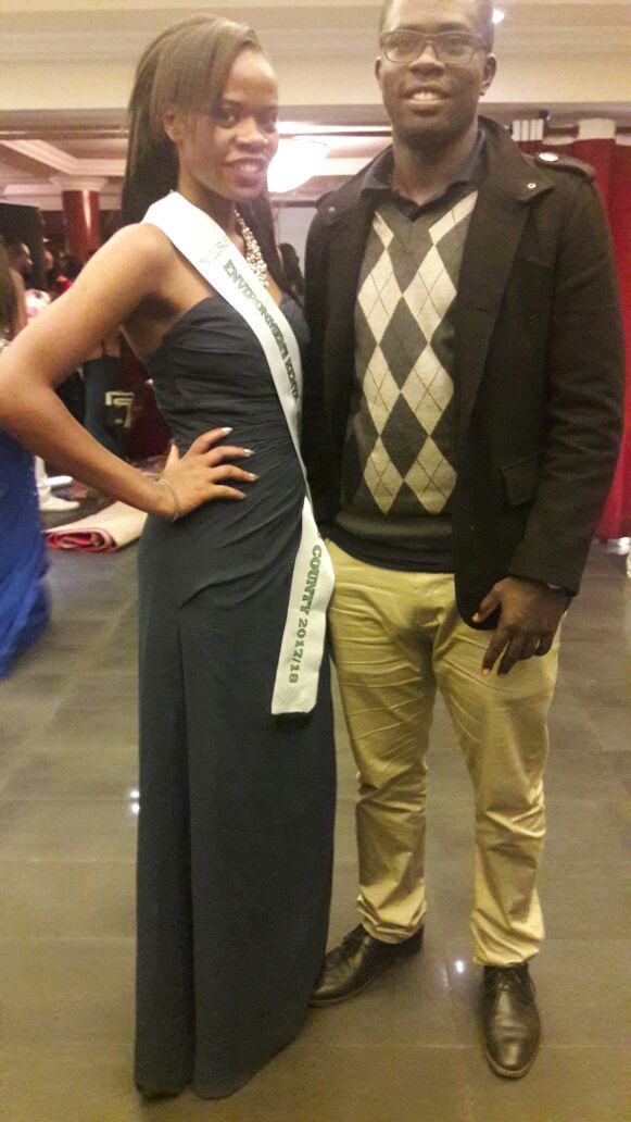 sherrieonyango's tweet photo. Friends and family's support is the best.
Thanks y'all for the support at the #MissEnvironment2017 https://t.co/M391jzlgYt