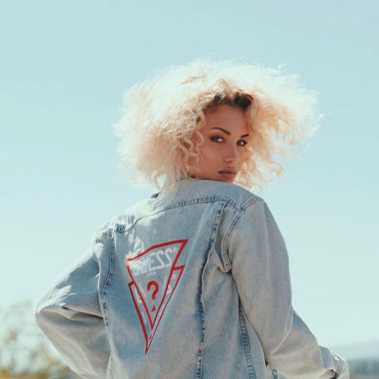 GUESS's tweet photo. Blue jean dream 💎 Marciano campaign star @RoseBertram wears @asvpxrocky x #GUESSOriginals https://t.co/xjHfjI9BBQ #ASAP4GUESS https://t.co/jJae5lDHUN
