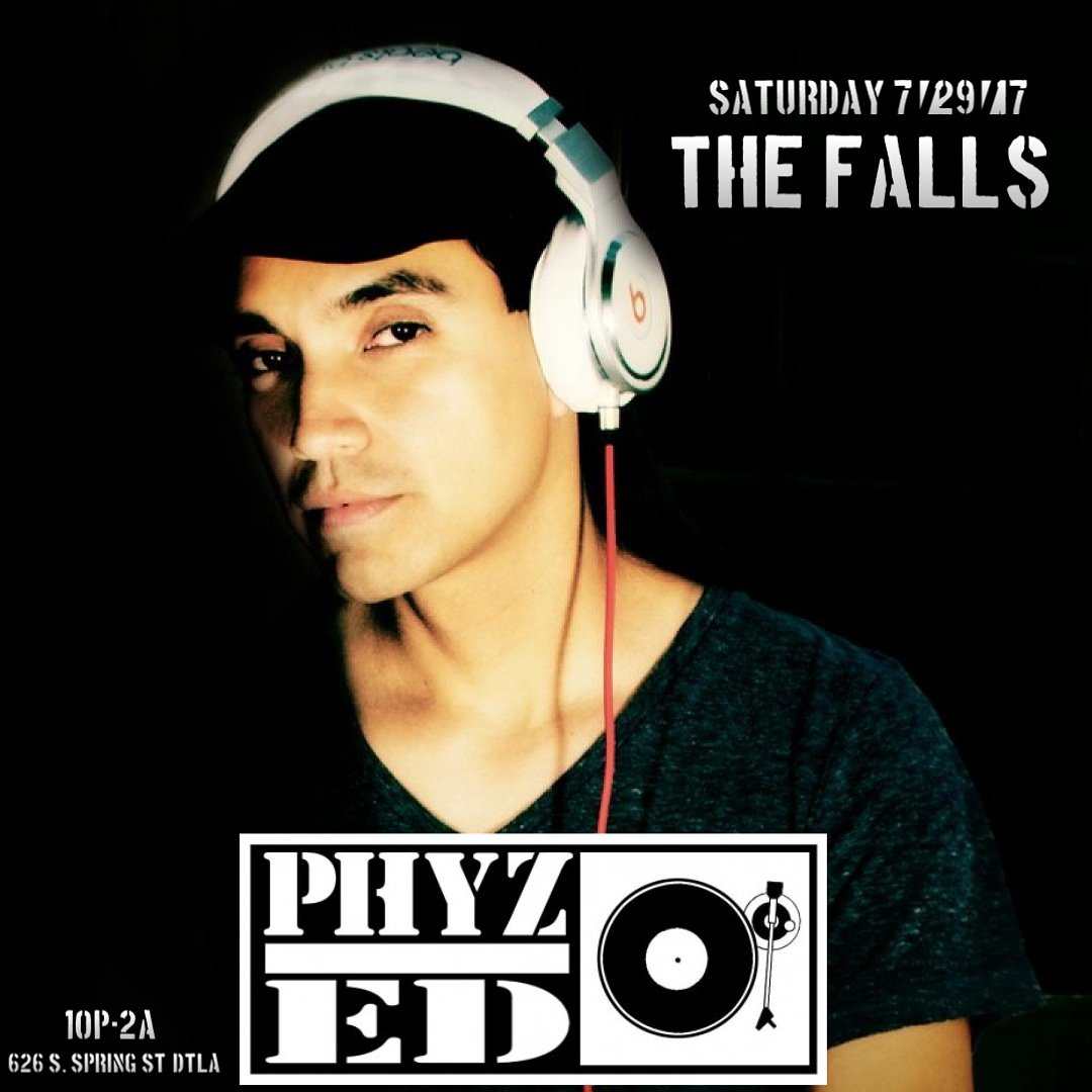 thefallslounge's tweet photo. TONIGHT @djPHYZed is back on the turntables setting off your Saturday night @TheFallsLounge #fridaynight #dtla #losangeles #djPHYZed https://t.co/xx0QxOzLFe