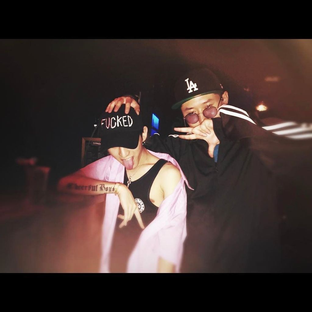 yunoshokei's tweet photo. FLY NIGHT
#真黒部の太陽  #FLYNIGHT https://t.co/koWS3p1jwU https://t.co/lyqHRVAeGy