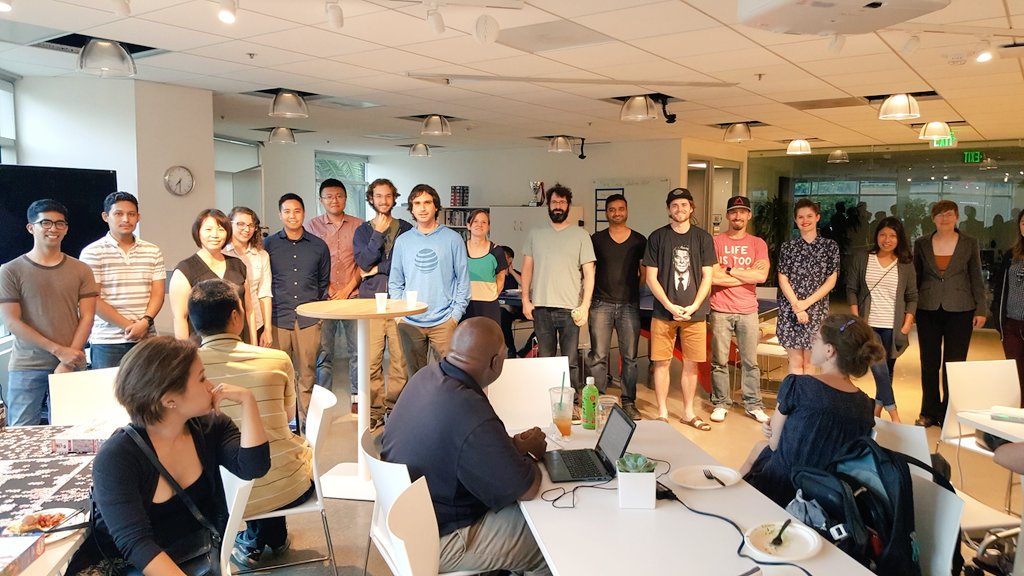 LearnToCodeLA's tweet photo. Thank you @pivotallabs for hosting this month's mentorship night w/ @girlDevelopItLA and #LearnTeachCode! And thank you to our 20 mentors!!! https://t.co/COLWvtzt3z